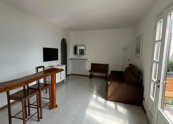 Panorama Cremia-casa Lina Holiday home *